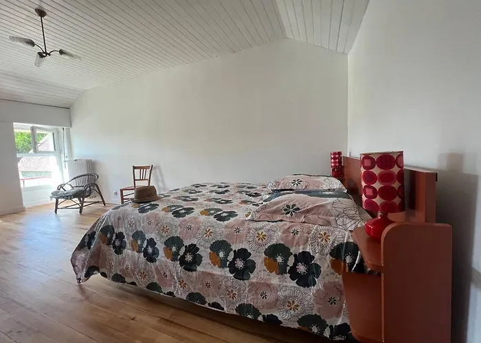 Nyaraló Ma Rober Rit *